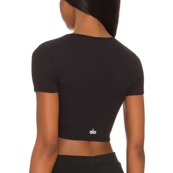 ALO Yoga Tops - ALO YOGA Ribbed Knotty Short Sleeve in Black Large NWT